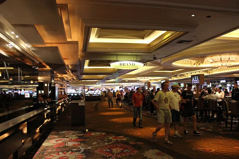 Cracking the Code: Your No-Nonsense Guide to Aussie Casino Lingo